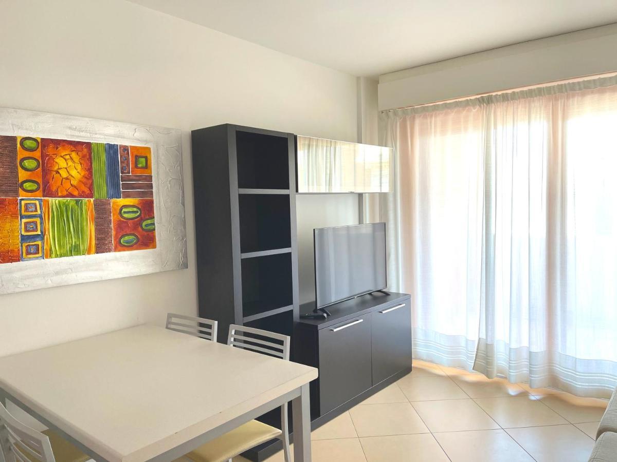 Capitol Apartments Grado Bagian luar foto