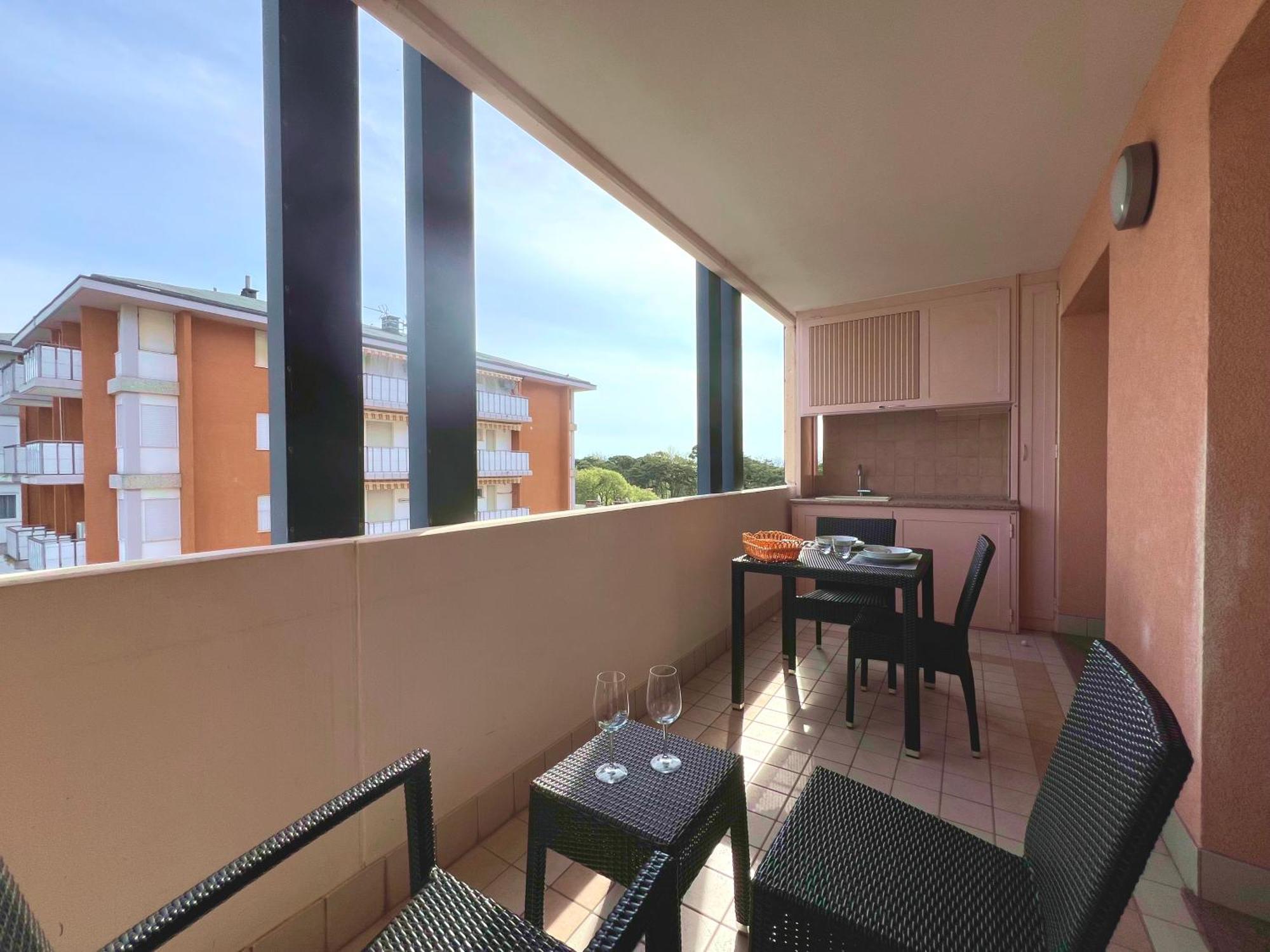Capitol Apartments Grado Bagian luar foto